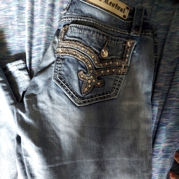 Women's rock revivals - Picture 2 of 4